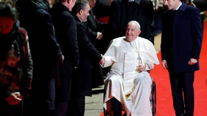 Рим папасы орыс пен украинды «туысқандар» деп атады