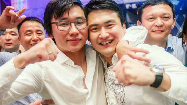 Блогер «МузАрт», Қайрат Нұртас, Төреғали Төреәлілердің халықты қарызға батырғанын айтты