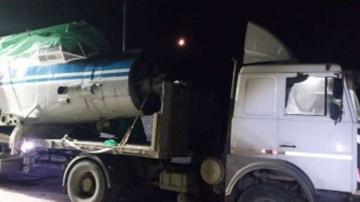 Павлодар облысында жүк көлігімен Ресейге ұшақ алып өтпек болған