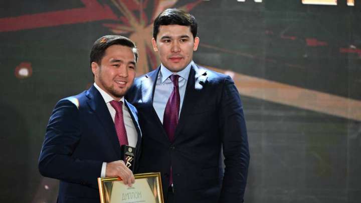 Елдос Сметов пен Давид Дегтярев жылдың үздік спортшысы атанды