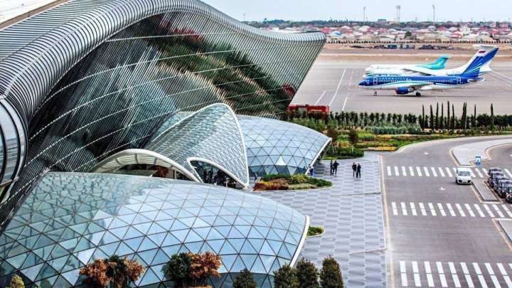 Бакуден Ресейдің бірнеше қаласына әуе рейстері тоқтатылды