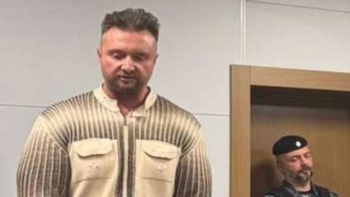 Ресейде ЛГБТ ұйымын қолдаған адам тергеу изоляторында қайтыс болды