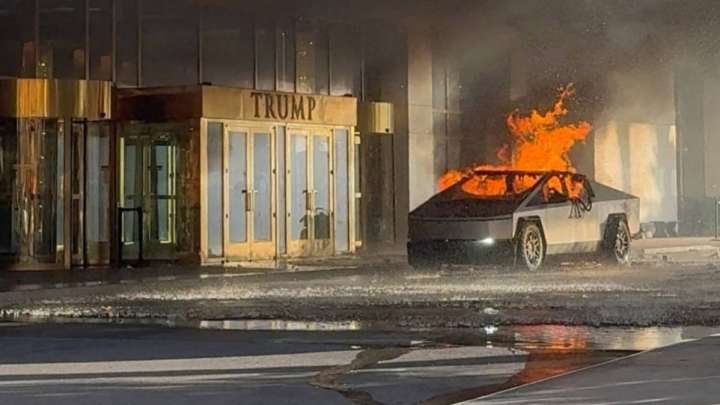 АҚШ-та Tesla электрокарының жарылған сәті бейнежазбаға түсіп қалды