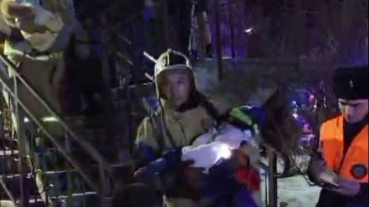 Алматыда пәтерде өрт шығып, 40-тан аса адам эвакуацияланды