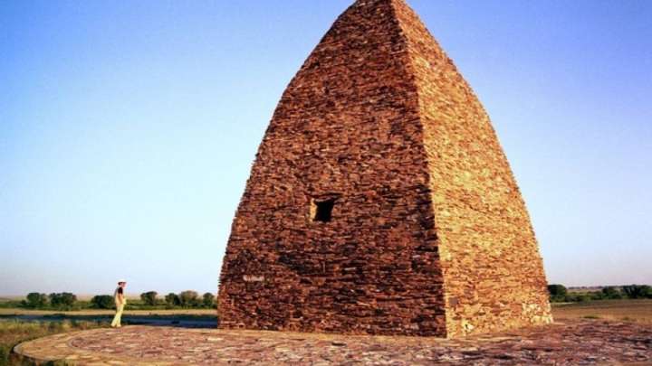 Қозы Көрпеш - Баян сұлу кесенесі