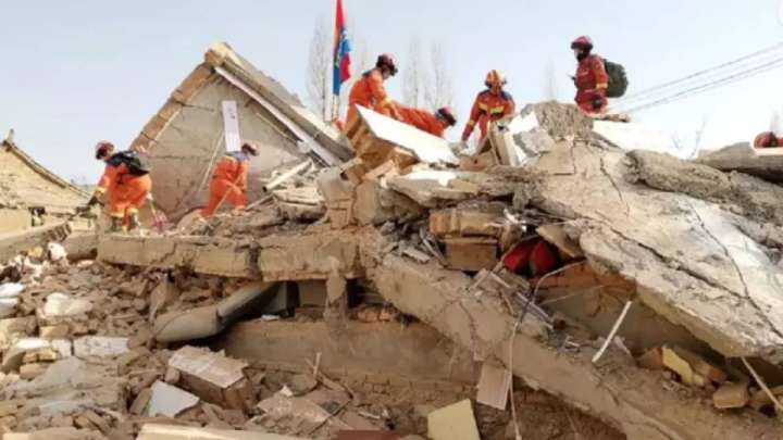 Қытайдағы жер сілкінісінен қаза тапқандар 130-ға жуықтады