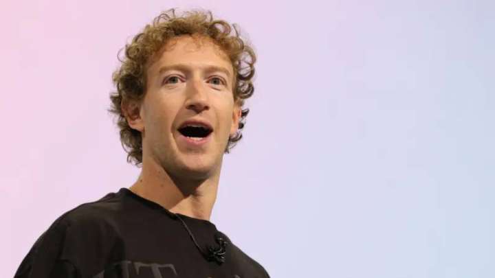 Цукерберг әлемдік ақпараттық цензурамен күресетінін мәлімдеді