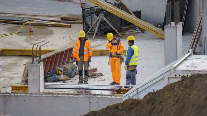 Биыл елімізде 15 мыңдай шетелдік жұмыс істей алады