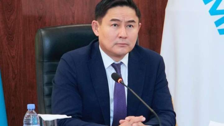 Азамат Есқараев Әділет министрі қызметінен босатылды