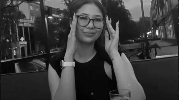 «Үстінен екі рет мыжып өткен». Семейде қызды көлікпен қағып өлтірген жүргізушіге жеңіл жаза берді