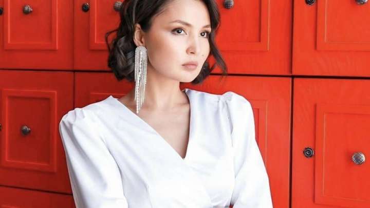 «Ғашық болғым келмейді»: Жұлдыз Әбдукәрімова көпшілікті ойландырып қойды