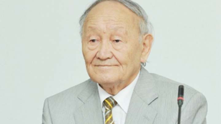 Мекемтас Мырзахметов. Абайтану және оның «толық адам» ілімі