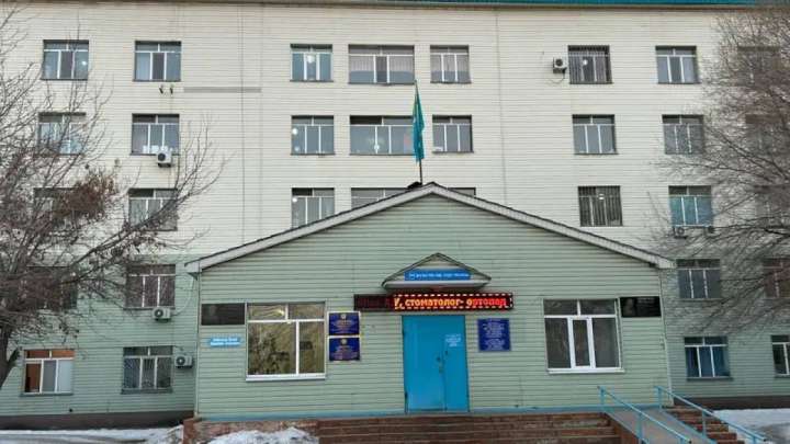 Ақтөбеде кепілде болған әйелдің жағдайы қалай? Дәрігерлер не дейді?