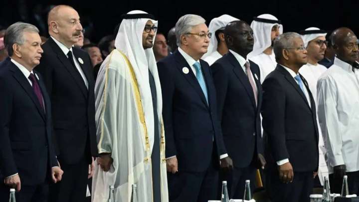 Тоқаев «Абу Дабидің орнықты даму апталығының» ашылу салтанатына барды