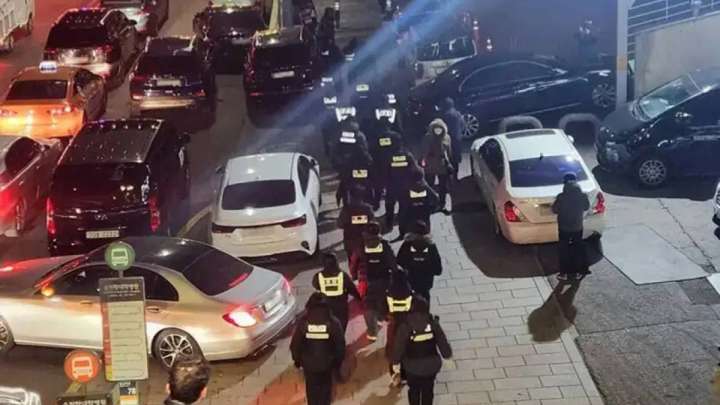 Оңтүстік Корея президенті қамауға алынды