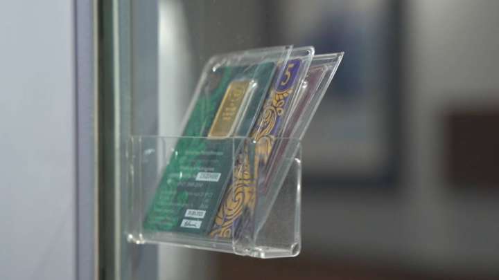 Қазақстан шетелдіктерге банк картасын жасатудың мерзімін шектеді