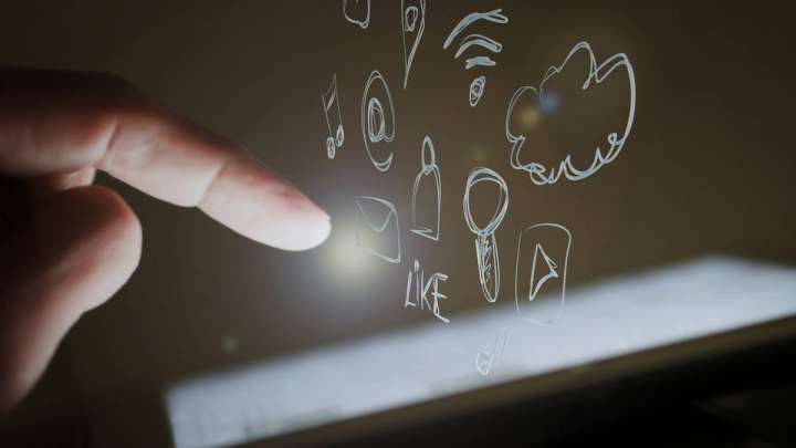 ҚМДБ ар-намысты қорлайтын жазбаға лүпіл басудың күнә екенін айтты