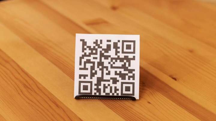 Мектептер мен колледждерде «111» байланыс орталығының QR-кодтары іске қосылды