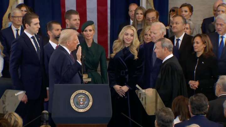 Трамп ант қабылдап, ресми түрде АҚШ президенті атанды