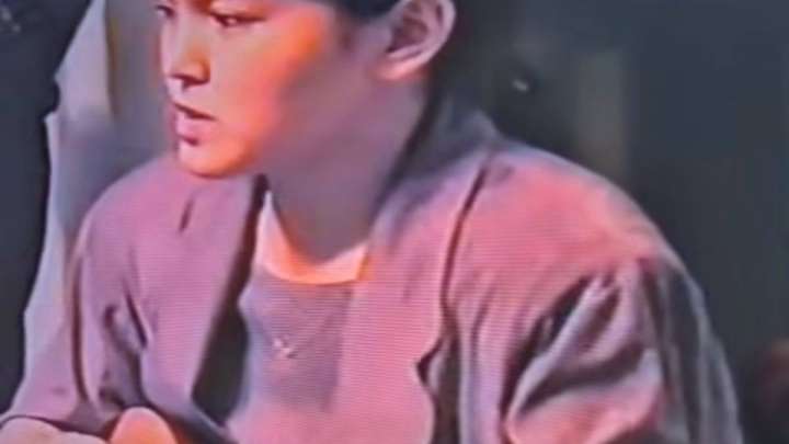 «Кәсіби әртіспін»: Жұлдызай Дүйсенбиева өнерге қалай қадам басқанын айтты