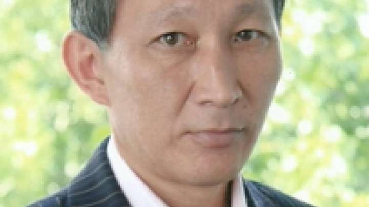 Ақын Жарас Сәрсек өлеңдері