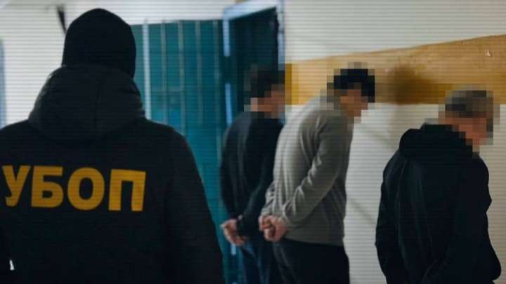 Еліміздің 10 өңірінде түрмелерге ықпал жасайтын қылмыстық топтар ұсталды