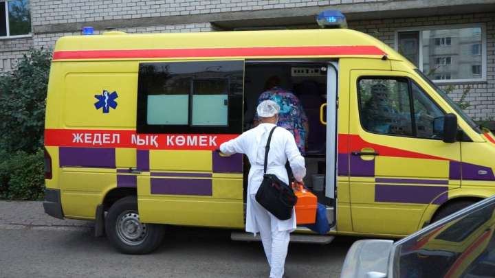 Бұғанасы сынған. Өгей әке 2 жасар қызын соққыға жыққан