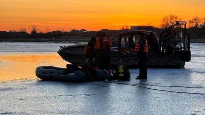 Атырауда екі күн бұрын жоғалып кеткен адамның денесі Жайық түбінен табылды
