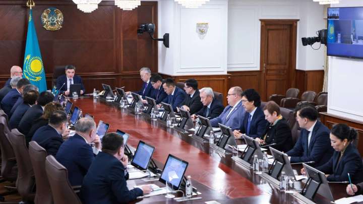 Үкіметте салық-бюджет реформасы қаралды