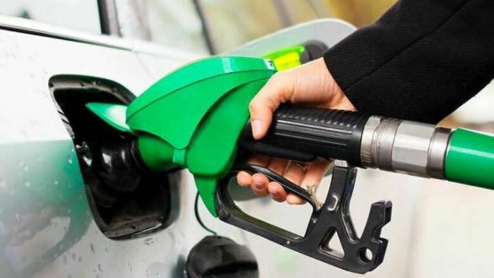 Энергетика министрі жанар-жағармай бағасының қашан көтерілетінін айтты