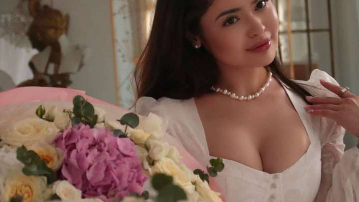 Танымал блогер ішіп алып, Құран аяттарынан рэп оқыған