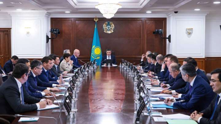«Көпке созбайық». Бектенов үкіметі президент тапсырмасын орындауға белсене кірісті