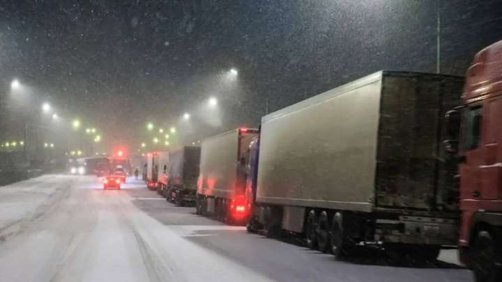 Қазақстанның төрт бірдей облысында жол жабылды