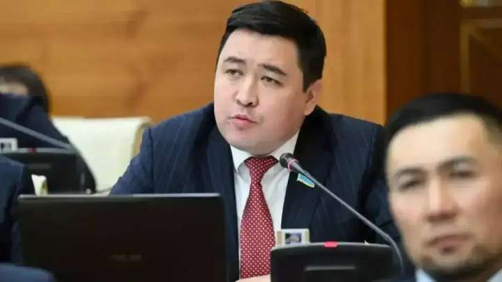 Көлікті 5 минуттан артық қыздыруға айыппұл салатын заң тоқтатылды