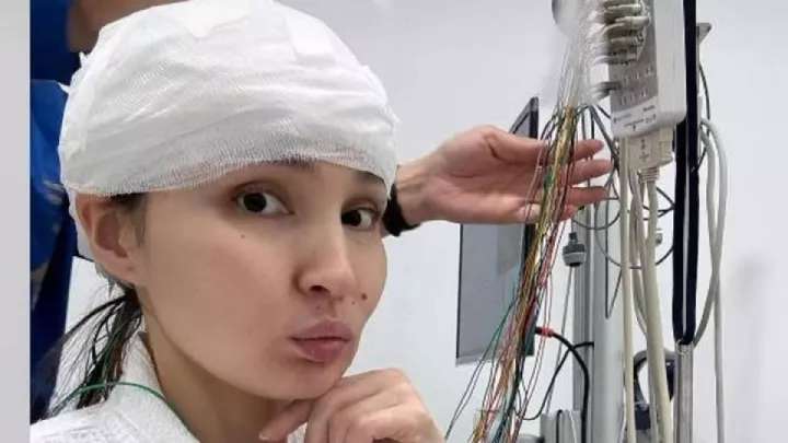 «Тыныс алудың өзі азап». Жұлдыз Әбдукәрімова жағдайы туралы айтты