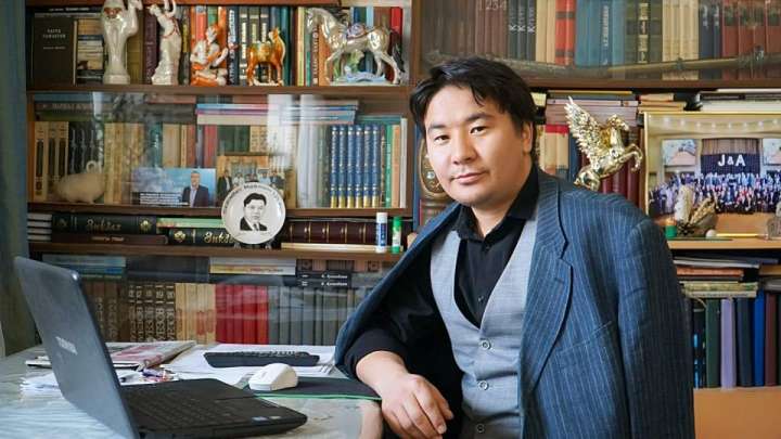 «Жасыл шатырлар» қандай әңгіме