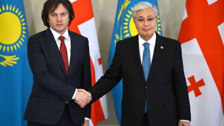 Тоқаев Грузия Премьер-министрі Ираклий Кобахидземен келіссөз жүргізді
