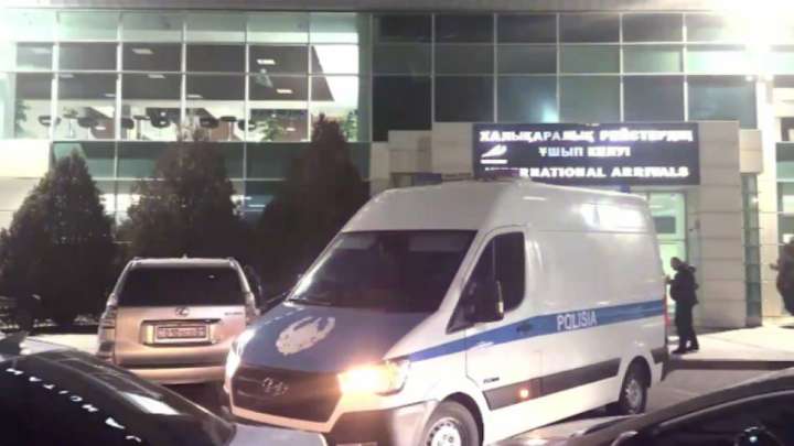 88 қазақстандықты алдаған адам шетелде ұсталды