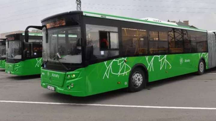 Алматыда жолаушылар автобусын ұрлап кеткен