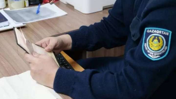 Жамбыл облысында полиция бөлімі басшысының орынбасары ұсталды