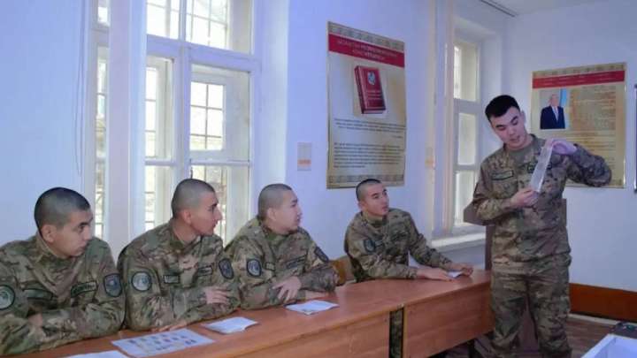 Қазақстан әскері қашан толық қазақша сөйлейді?