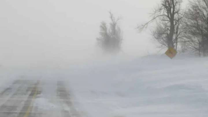 Ауа райына байланысты бірнеше облыста жолдар жабылды
