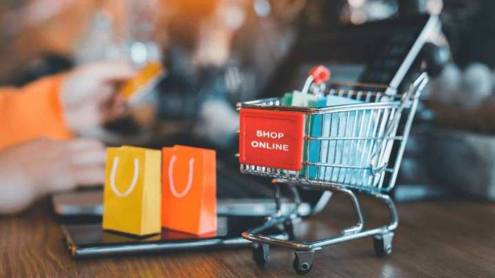 Полиция онлайн сатып алу кезіндегі қауіптер туралы ескертті