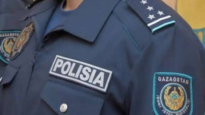 Алматыда күдіктілерді азаптады деп айыпталған екі полицей сотталды