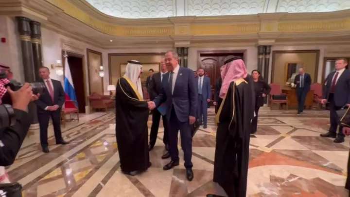 Ресей мен АҚШ делегациясы Эр-Риядта кезікті