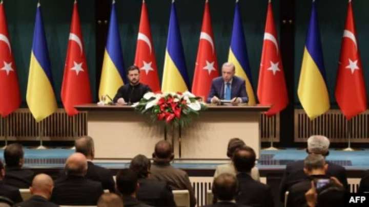 Ердоған Зеленскийге Украина жерінің тұтастығы даусыз екенін мәлімдеді