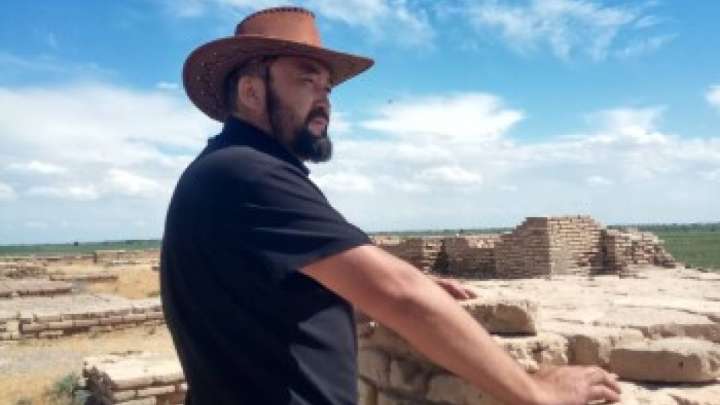 Ақын Ұларбек Дәлей өлеңдері