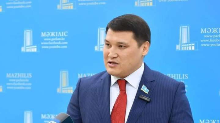 Мәжіліс депутаты Руслан Берденов Шымкент әкімінің орынбасары болды