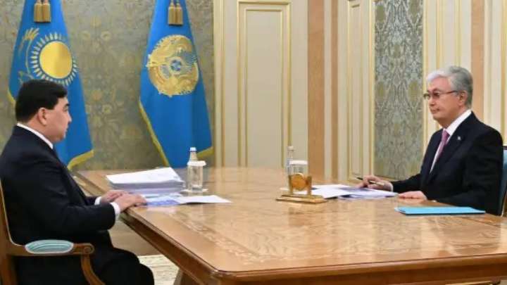 Қасым-Жомарт Тоқаев «Мемлекеттік қызмет туралы» жаңа заң жобасын әзірлеуге тапсырма берді