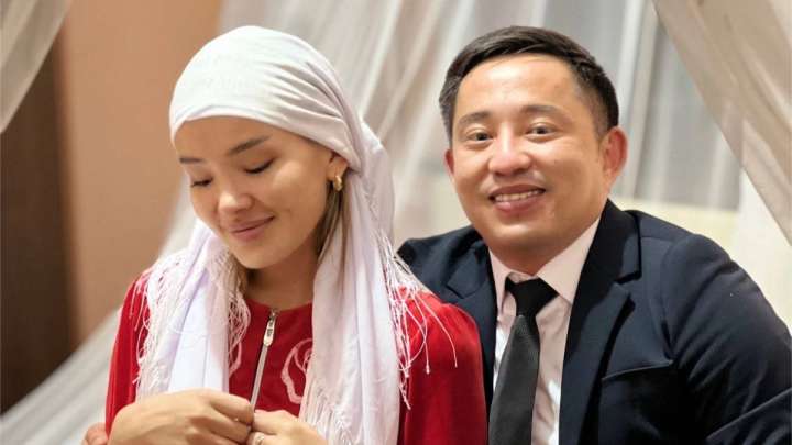 «Мені өзіңмен салыстырма»: Нұрсұлтан Жақсыгеннің бұрынғы әйелі актердің жазған хатын көрсетті